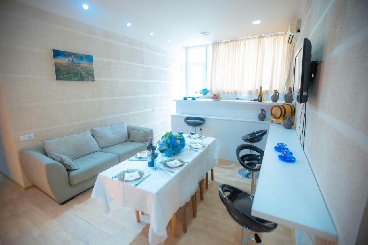 Wine Hostel تبليسي المظهر الخارجي الصورة